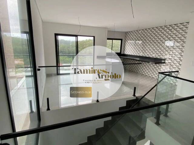 Casa para Venda em Cajamar - 2